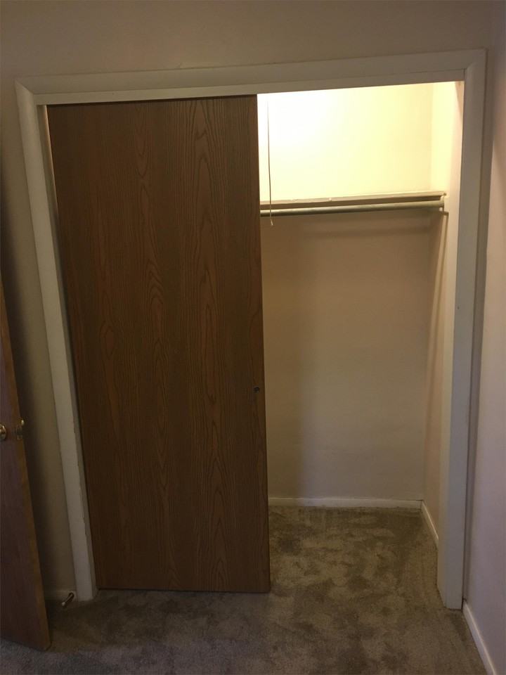 306 W. Hill St. - Photo 3 of 10