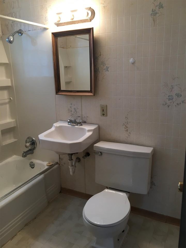 306 W. Hill St. - Photo 6 of 10