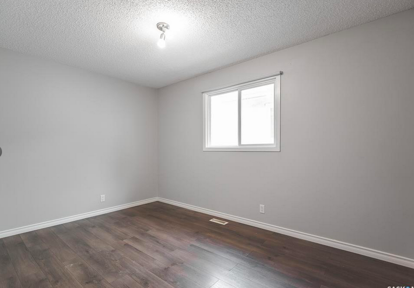 534 St John St #1 - Photo 7 of 16