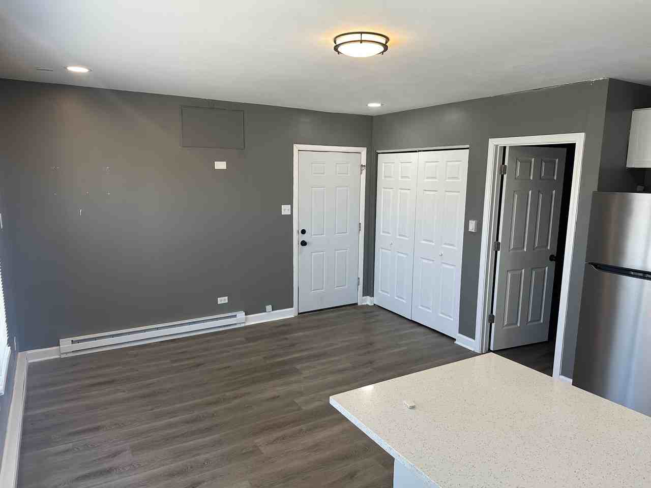 8120 South Kedzie Avenue - Photo 6 of 8