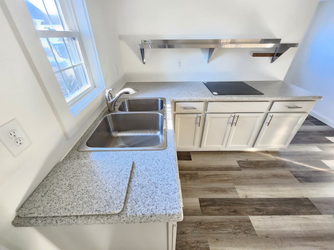 17 Bruce Street - Photo 3 of 14