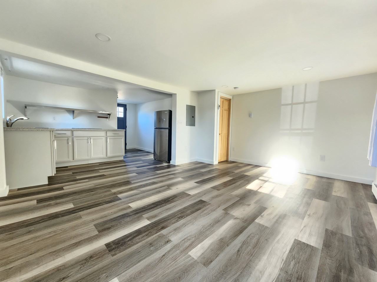 17 Bruce Street - Photo 5 of 14