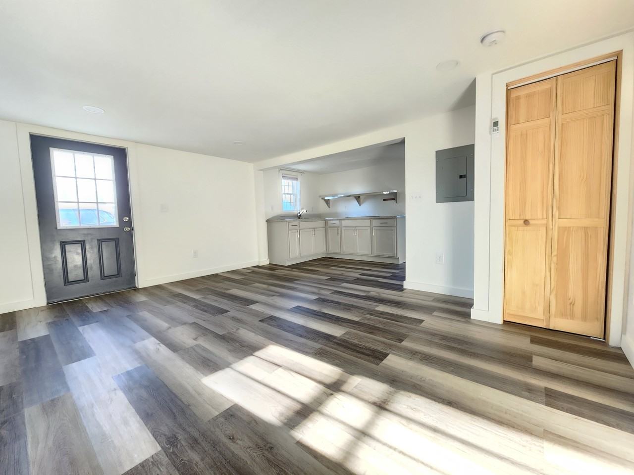 17 Bruce Street - Photo 6 of 14