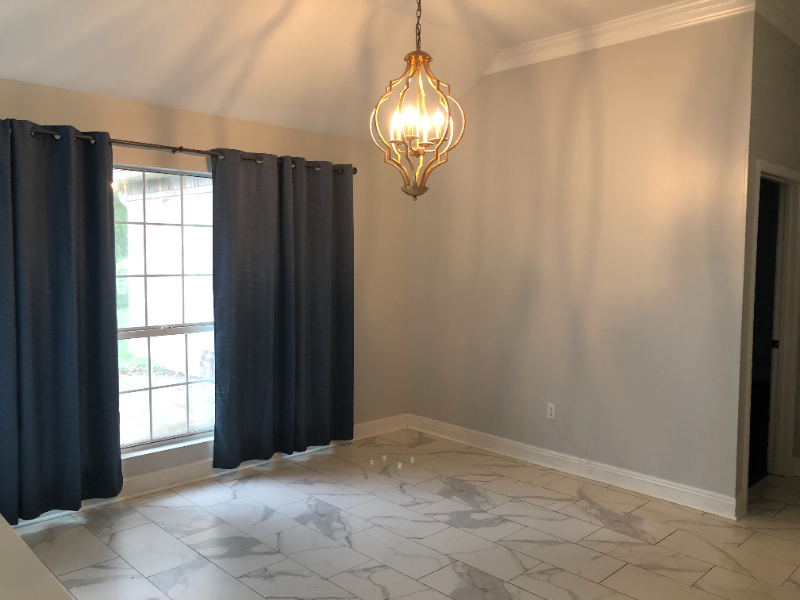 303 Sara Dee Pkwy - Photo 6 of 14