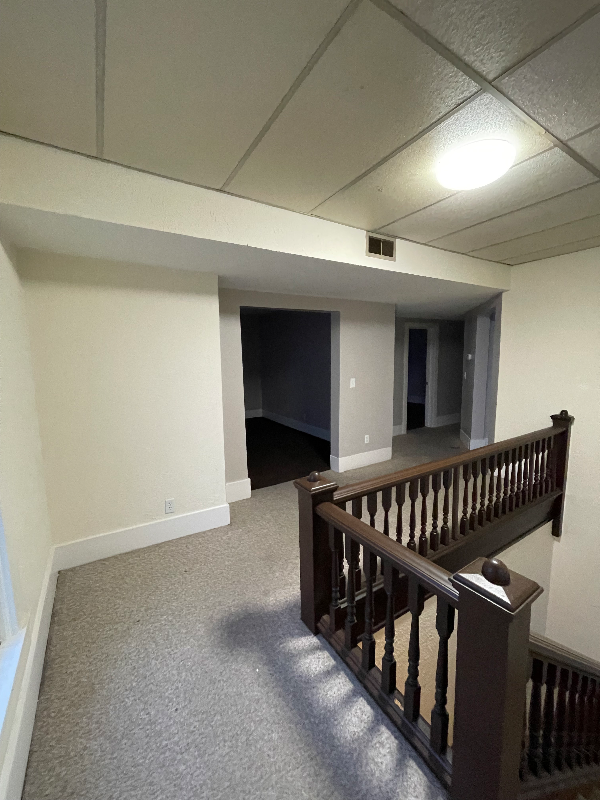 220 N 6th St - Photo 3 of 11
