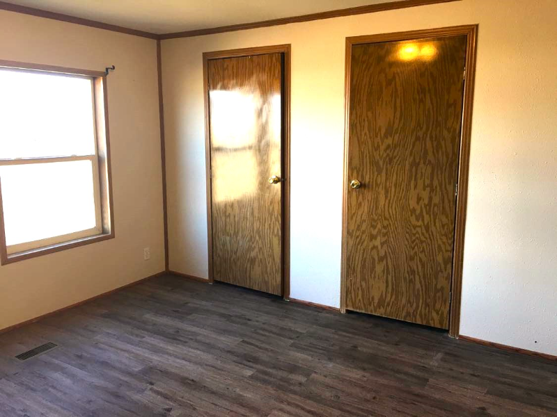 22445 Frontage Rd #D - Photo 7 of 11