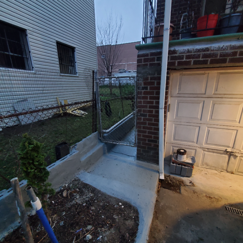 3180 Fish Ave - Photo 2 of 8