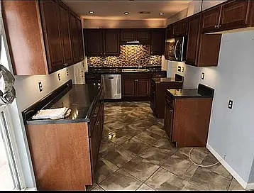 4400 Gordon Ave - Photo 4 of 5