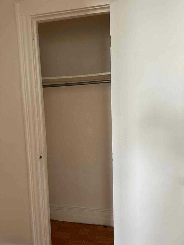 1 Bronxwood Ave - Photo 5 of 15