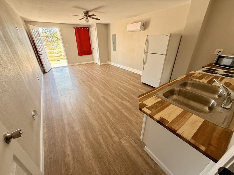 3267 Cranford Rd #B - Photo 4 of 6