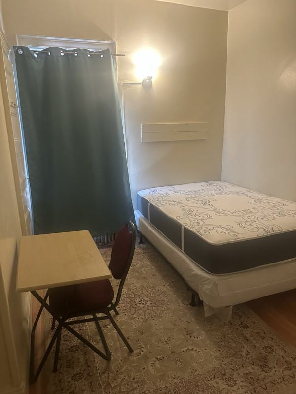 East 229St, Uptown, Wakefield - Photo 5 of 6
