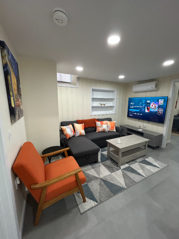 2809 Farragut Rd #1 - Photo 5 of 10