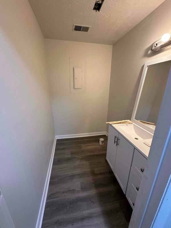 1176 Tatesbrook Dr #A - Photo 5 of 10