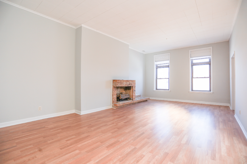 1580 N Clybourn Ave #3 - Photo 2 of 9