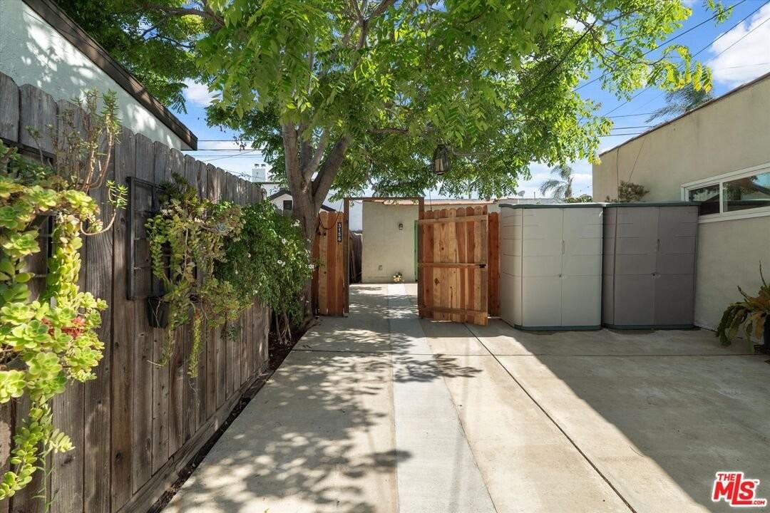 3156 W 74th St - Photo 3 of 14