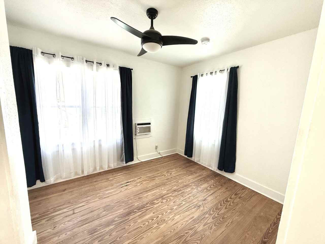 2910 Avenue K #4 - Photo 6 of 13