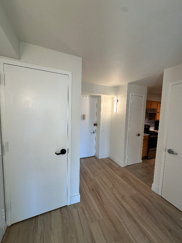221 Beach 80th St - Photo 4 of 14