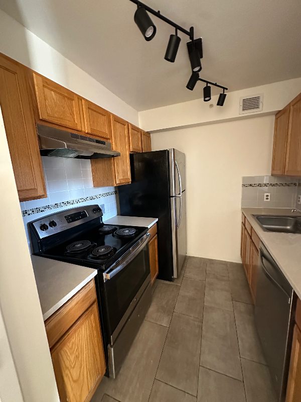 221 Beach 80th St - Photo 6 of 14