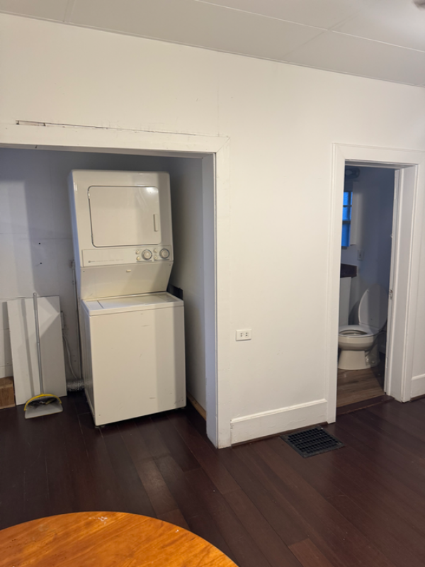 252 W 3rd St - Photo 5 of 7