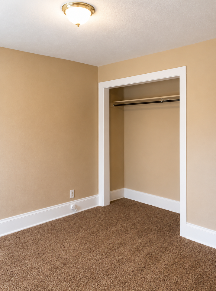 274 Selye Terrace - Photo 7 of 18