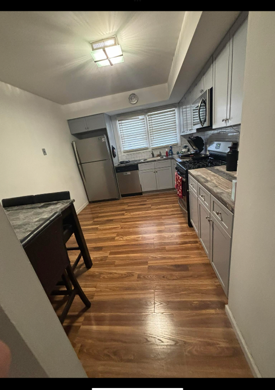 587 Darlington Ave #2SIDE - Photo 3 of 17