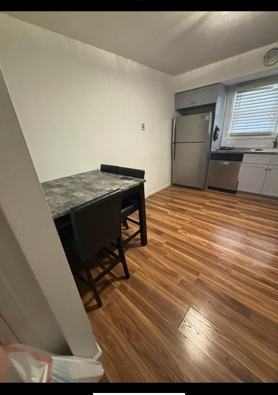587 Darlington Ave #2SIDE - Photo 4 of 17