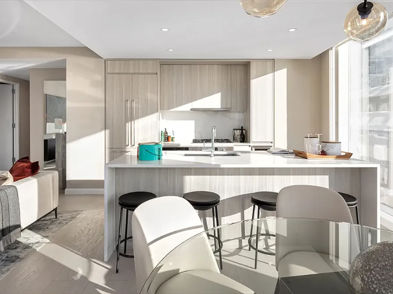 400 Weststreet #2534 - Photo 5 of 17