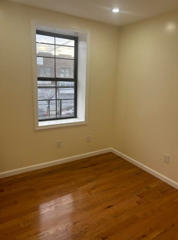 10759 Sutphin Blvd #2 - Photo 7 of 13