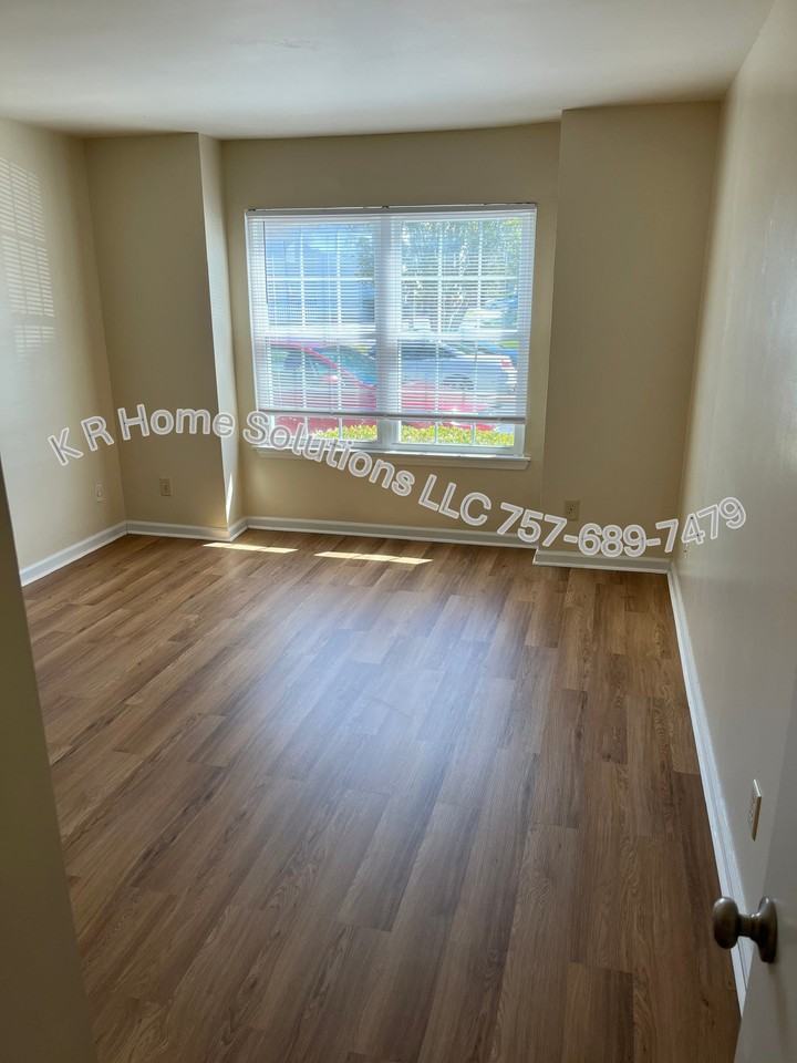 1449 Olivewood Ct - Photo 4 of 8