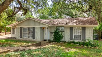 featured image of 4603 Lennox Dr