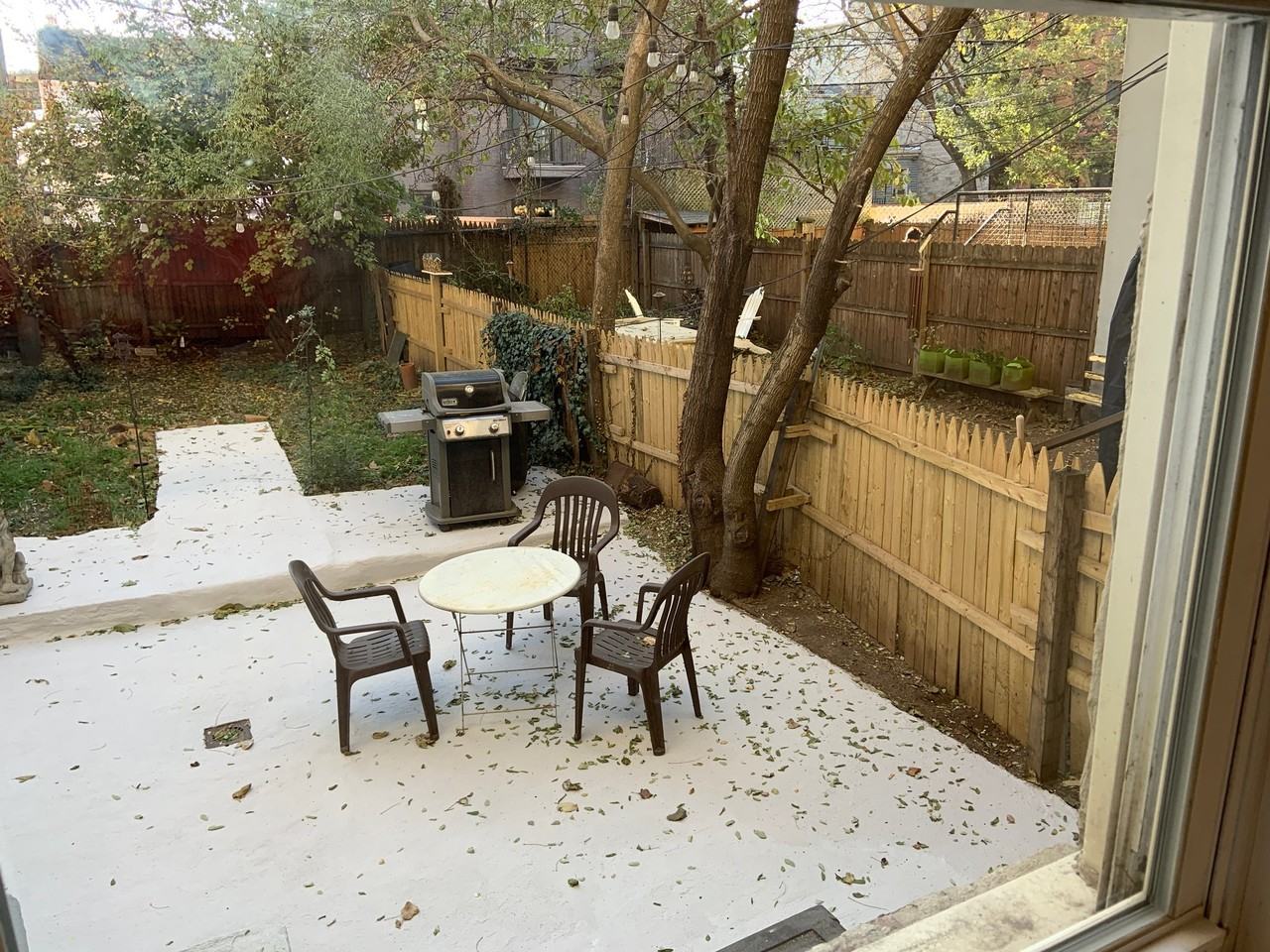 196 W 9th St - Photo 2 of 14