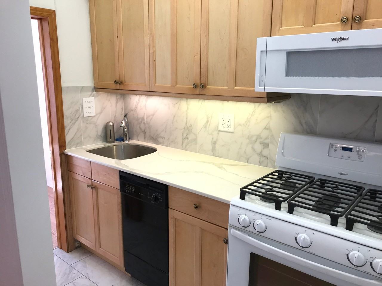 196 W 9th St - Photo 5 of 14