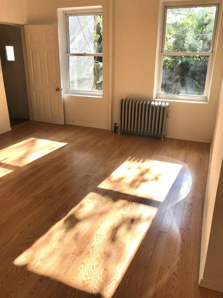 196 W 9th St - Photo 6 of 14