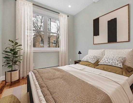 197 E 55th St #2 - Photo 4 of 9
