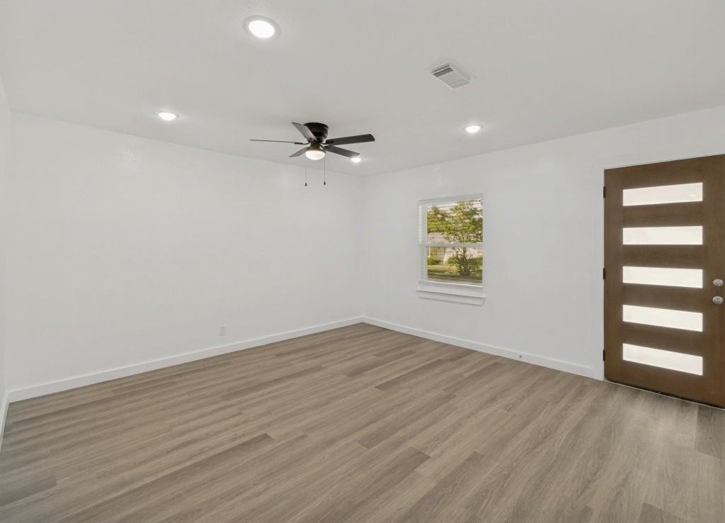 12057 Bellafonte Dr - Photo 2 of 15