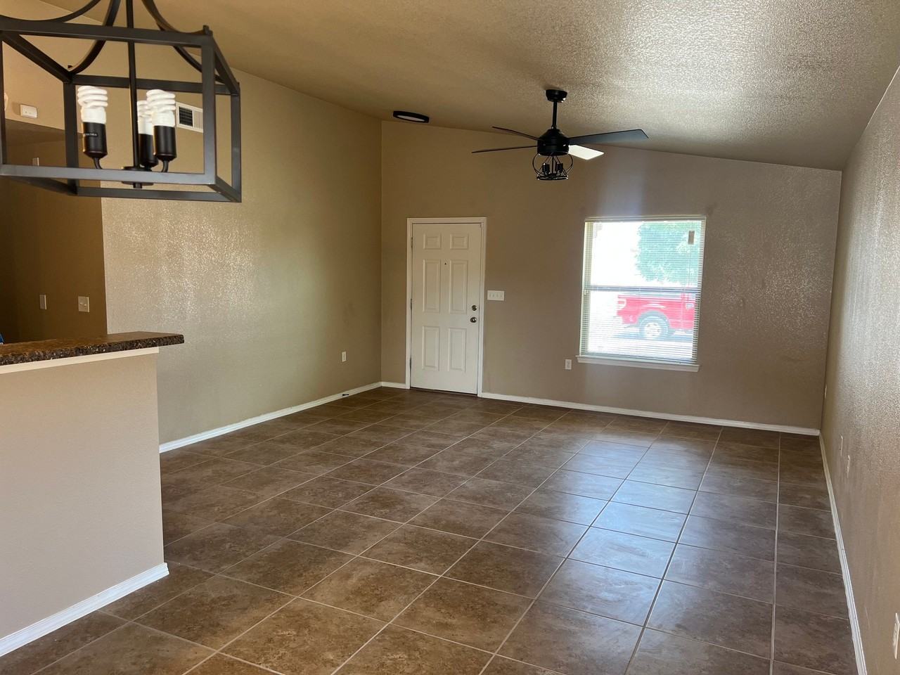 12037 Copper Mine Ln - Photo 6 of 26