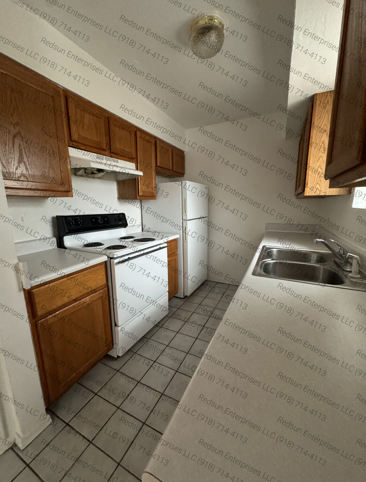 1407 West Highland Avenue - Photo 3 of 7