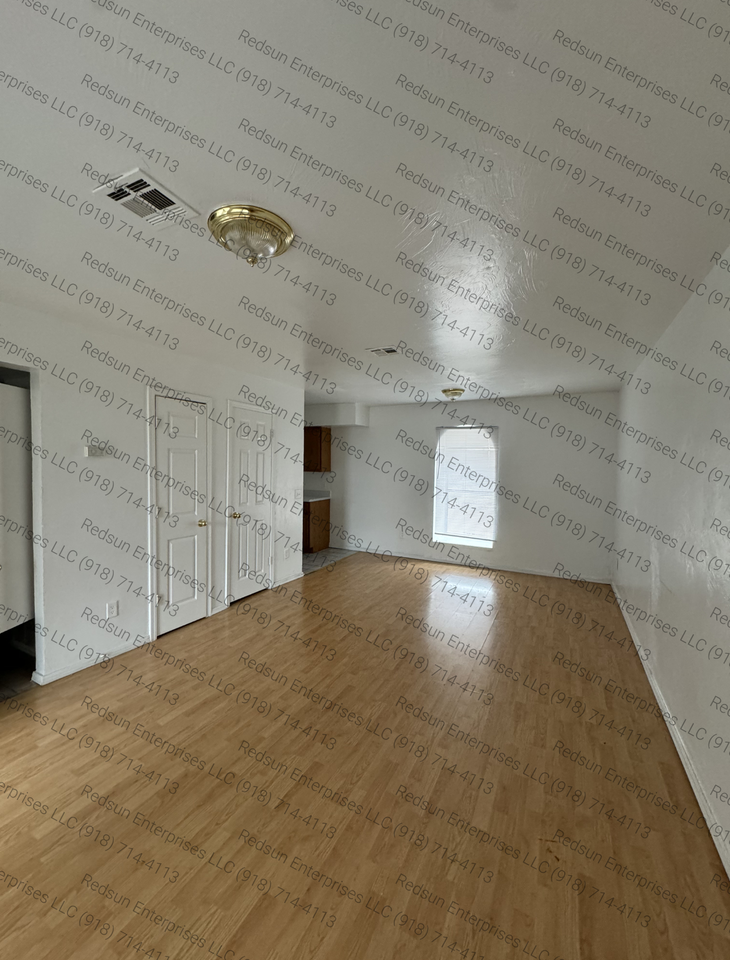 1407 West Highland Avenue - Photo 6 of 7