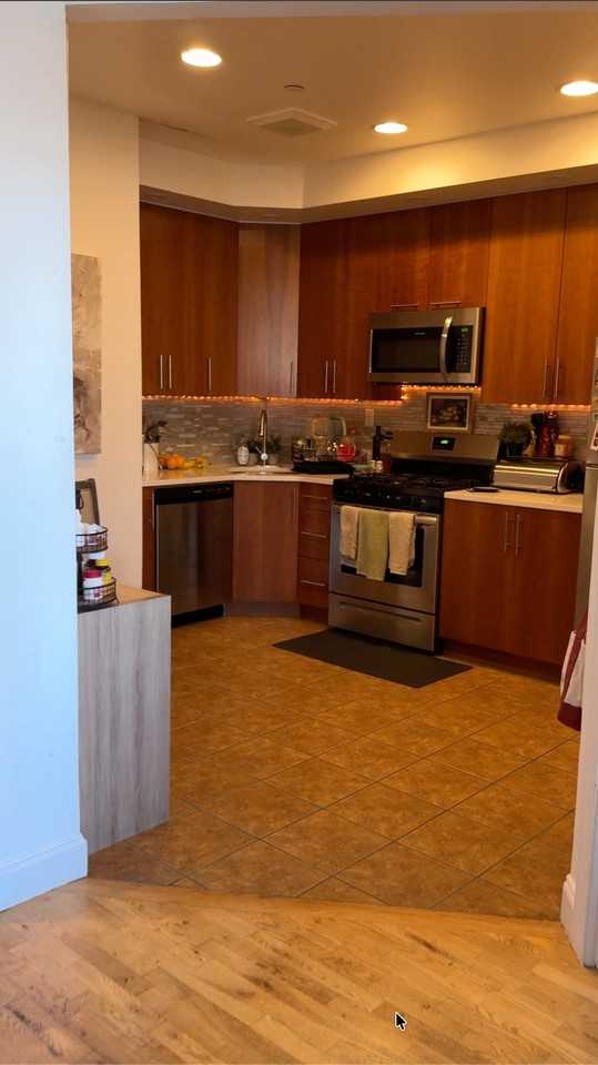 56 Monitor St #4F - Photo 5 of 9