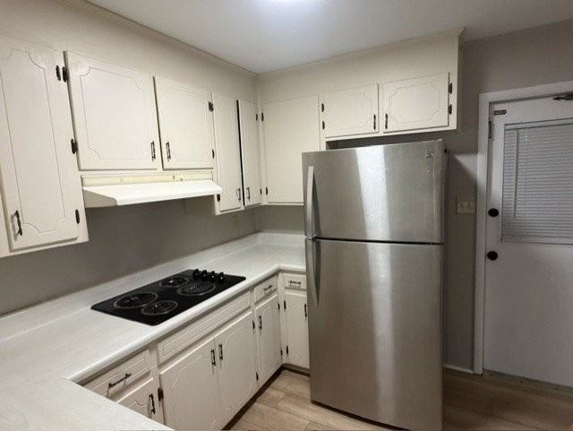 215 Cardinal Ln - Photo 7 of 20