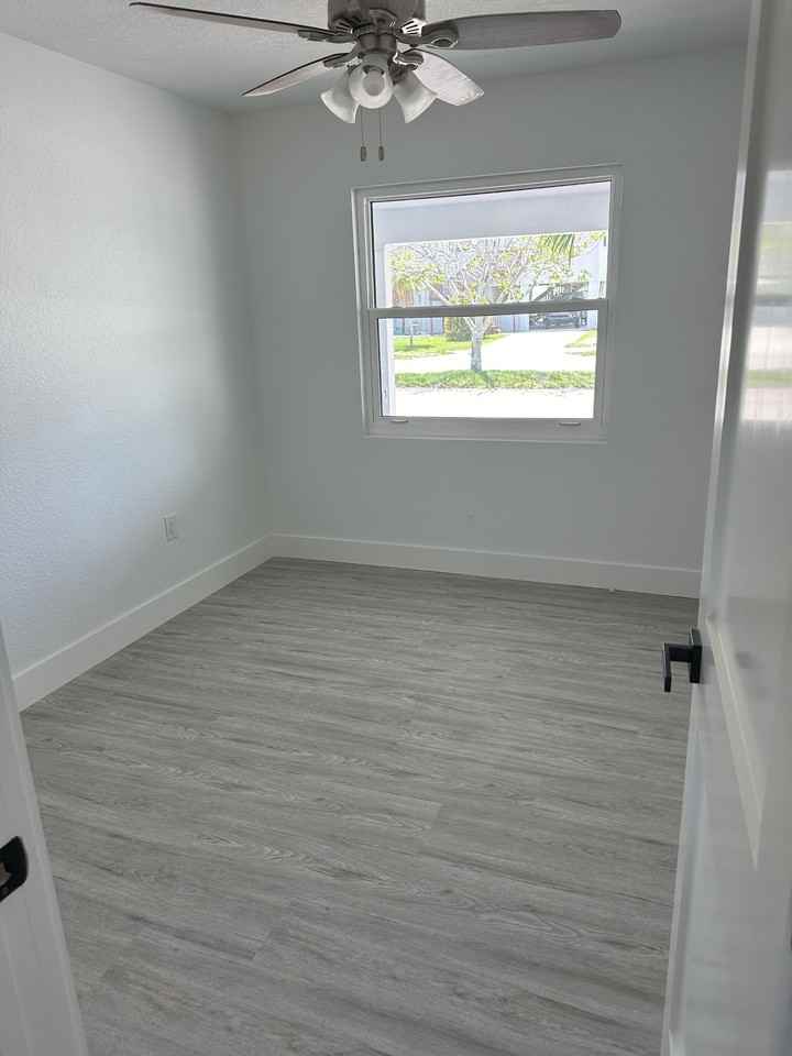 3611 117th Street West - Photo 3 of 22
