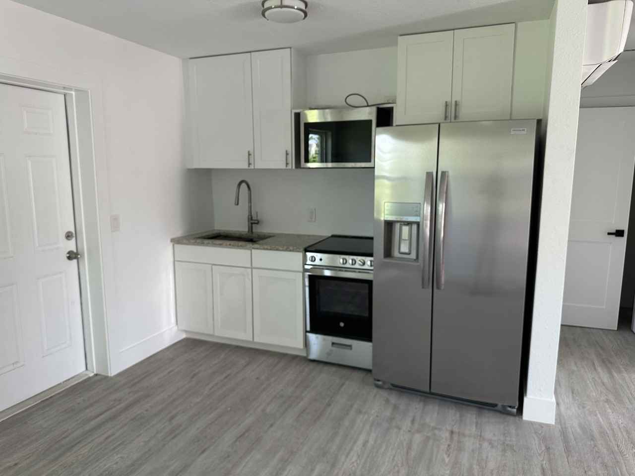 3611 117th Street West - Photo 5 of 22