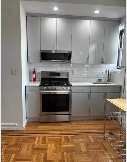 754 Brady Ave #605 - Photo 3 of 3