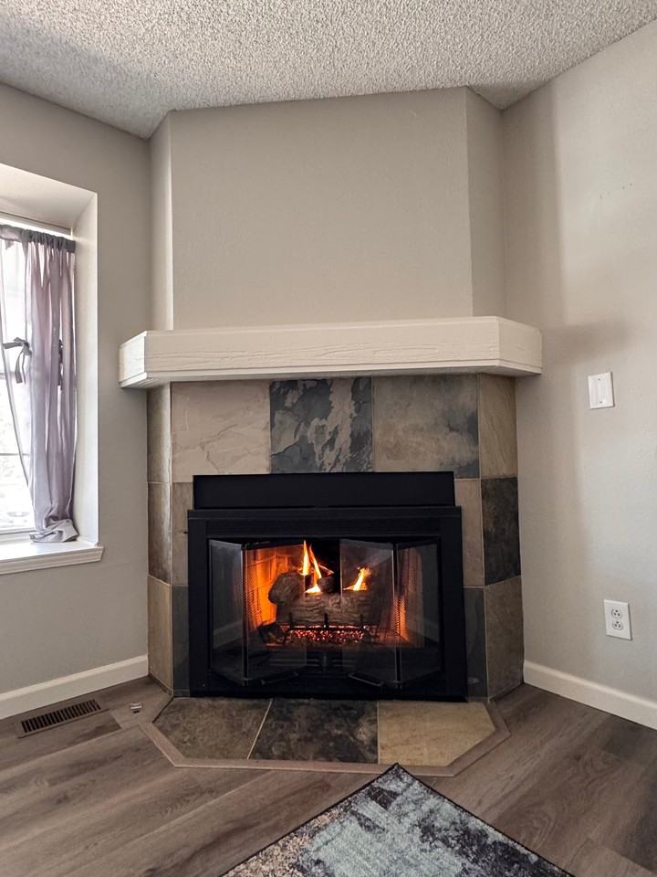 4633 S Crystal Way #E - Photo 3 of 18