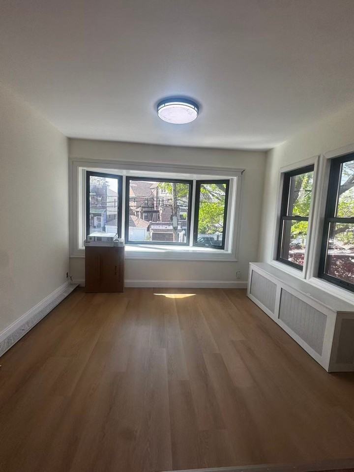 2328 Esplanade Ave #2 - Photo 2 of 3