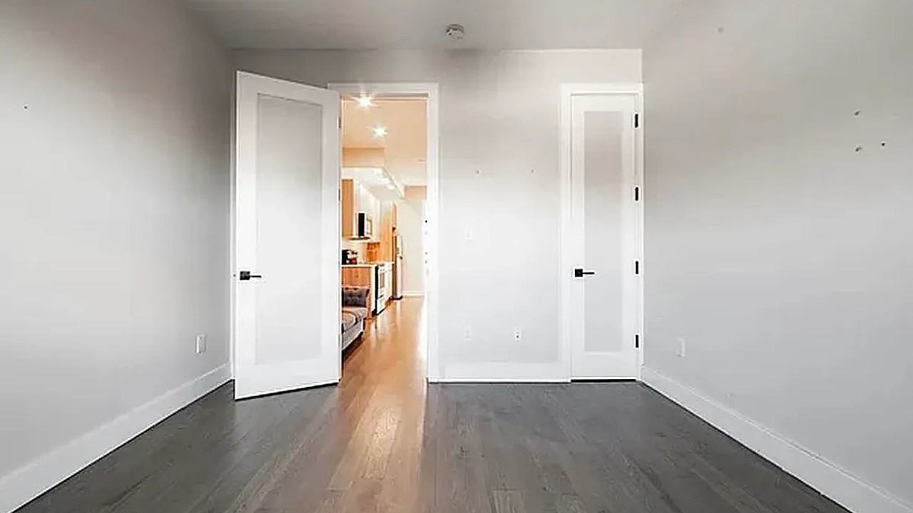 1283 Nostrand Ave #2R - Photo 6 of 11