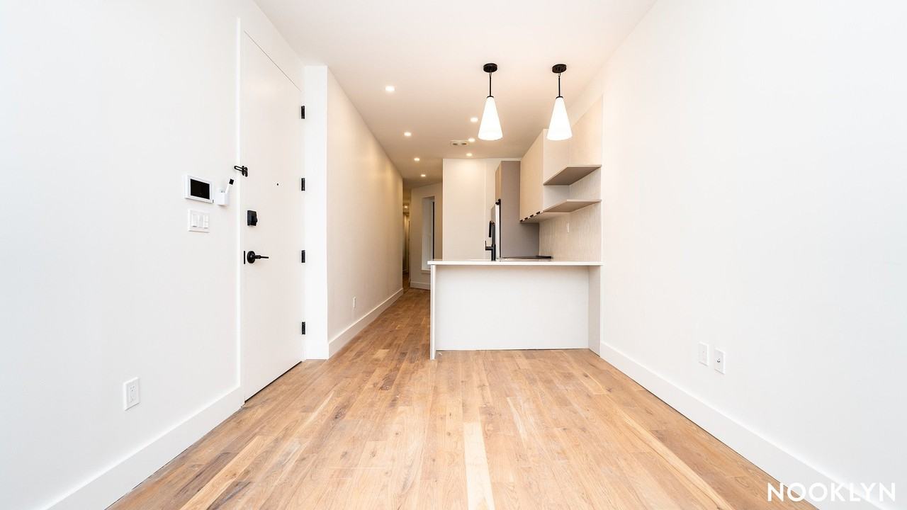 43 Kingston Ave #1A - Photo 3 of 20