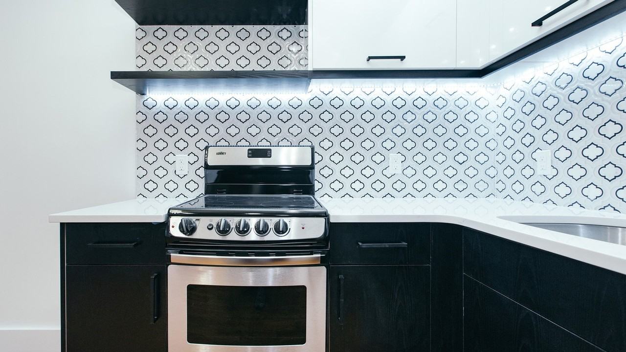 876 Bergen St #6F - Photo 4 of 20