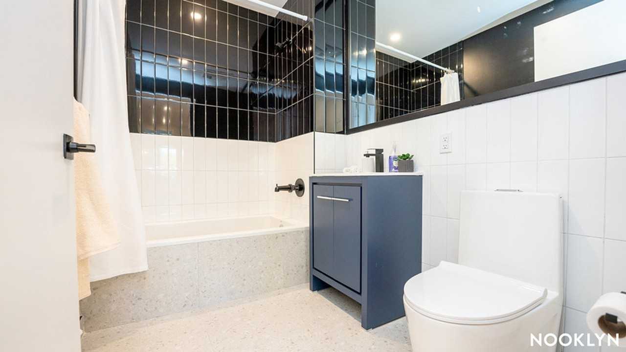 1042 President St #5F - Photo 7 of 20