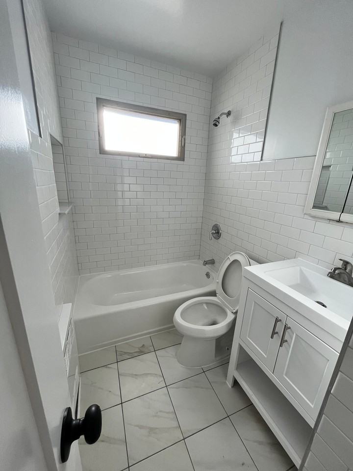 00 2nd St #2 - Photo 2 of 6
